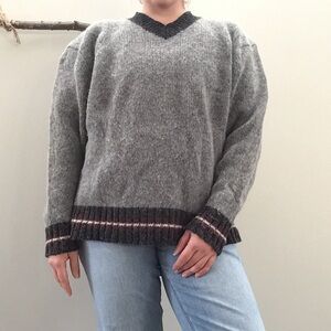 90’s Vintage Wool Knit Preppy Striped V-Neck Ribbed Hem Grey Oversized Sweater